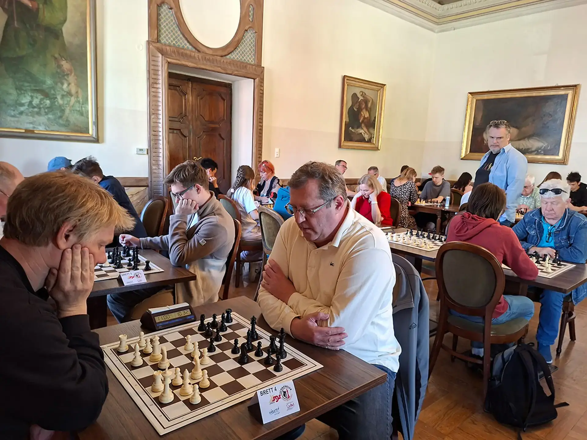 Beim Spielen im Schloss Porcia